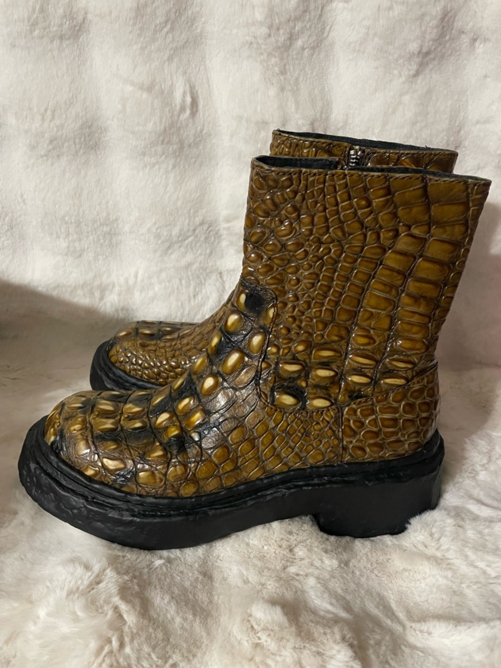 CAMPERLAB VAMONOS
BROWN LEATHER BOOTS